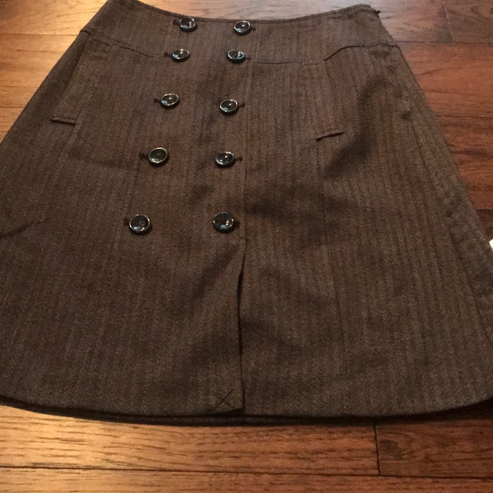 B1G1  Apt 9 size 6 skirt